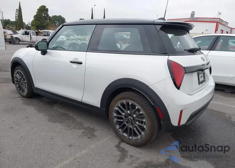 2026 Mini Hardtop Cooper S из США, поврежденный, VIN WMW23GD08T2Y04541